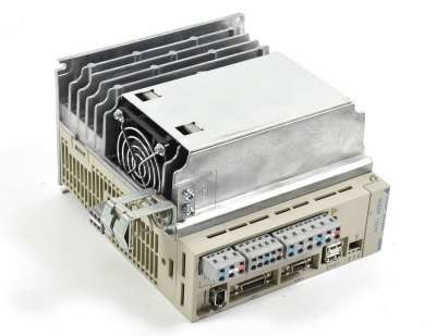 Sgdm-15DN Drive Yaskawa 0,5 AMP 32 ΣΗΜΕΊΟ Servopack σερβο μηχανών εναλλασσόμενου ρεύματος