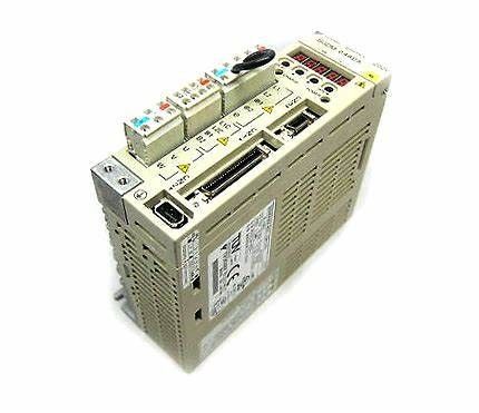 Sgdm-15DN Drive Yaskawa 0,5 AMP 32 ΣΗΜΕΊΟ Servopack σερβο μηχανών εναλλασσόμενου ρεύματος