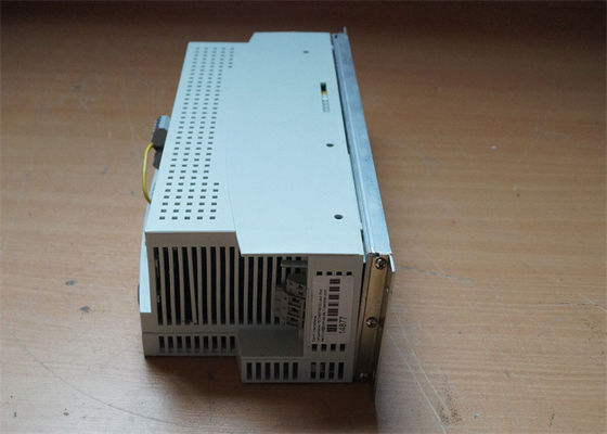 Lenze EVS9323-CKV003 SERVO CONTROLLER 9300 SERIES 400/480 VAC 1,5 KW (2 HP)