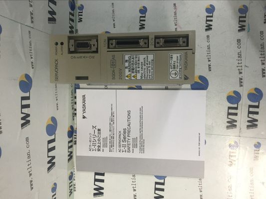 Sgda-01AS 100 Drive Yaskawa 230 ανώτατη παραγωγή 1:5000 σερβο μηχανών εναλλασσόμενου ρεύματος W Β