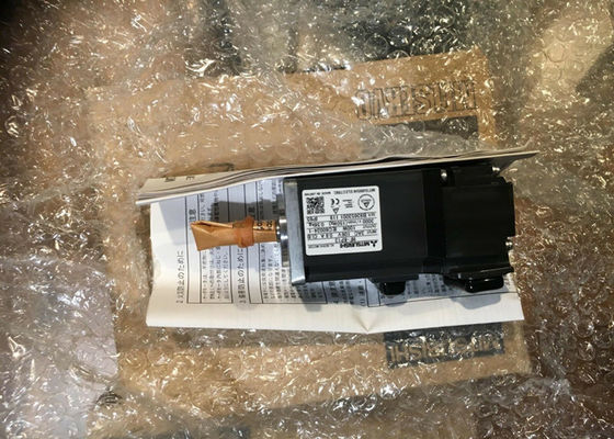 Σερβο Drive κ.-j3-10T εναλλασσόμενου ρεύματος της Mitsubishi 100W βιομηχανικό με 3 το νέο σύνολο μηχανών HF-KP13 φάσης