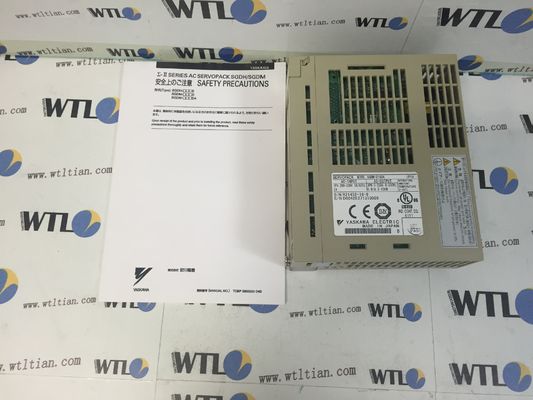 ΣΕΡΒΟ ΕΝΙΣΧΥΤΉΣ 50/60 Hz 0,91 AMP Drive σερβο μηχανών εναλλασσόμενου ρεύματος Yasakawa sgdm-01ADA ΈΞΩ 0,10 KW