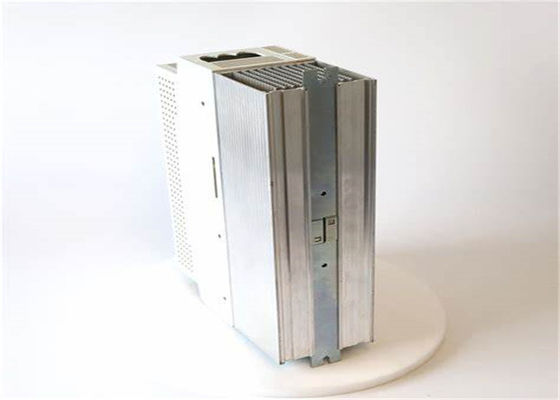 ΣΕΡΒΟ ΕΛΕΓΚΤΉΣ Lenze EVS9328-ESV004 9300 ΣΕΙΡΈΣ 400/480 VAC 22-30 KW (29.5-40.2 HP)