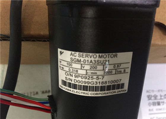 Βιομηχανική σερβο μηχανή SGM-01A3SU21 100W 200Volt 3000RPM εναλλασσόμενου ρεύματος Yaskawa