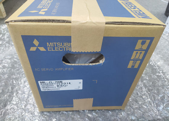Mitsubishi 3 σερβο ενισχυτής μηχανών οδηγών κ.-j3-700B 7KW εναλλασσόμενου ρεύματος φάσης στο σύστημα ελέγχου