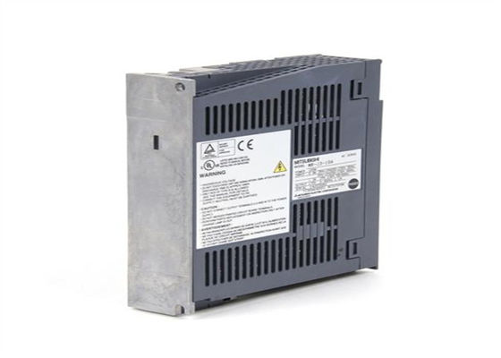 Κ.-j3-10A της Mitsubishi 3-Phase εναλλασσόμενο ρεύμα 200-230 Β 50/60 Hz ενισχυτών εναλλασσόμενου ρεύματος σερβο