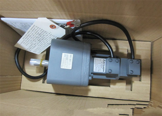 Βιομηχανική ΣΕΡΒΟ ΜΗΧΑΝΉ εκτάριο-FF053G1 της Mitsubishi 50W ΜΕ τη υψηλή δύναμη ΕΡΓΑΛΕΊΩΝ για τη ράβοντας μηχανή