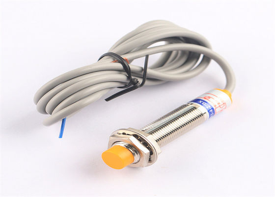 LJ12A3-4-Z/BX ΑΙΣΘΗΤΉΡΑΣ 6-36VDC 12MM ΣΕΙΡΆ 4MM ΕΓΓΎΤΗΤΑΣ ΜΕΤΆΛΛΩΝ ΚΑΝΈΝΑ 3WIRE