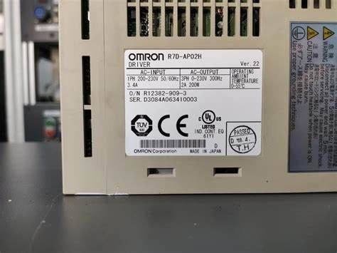 Σερβο φορτίο 200 W ανεφοδιασμού 1.6A 200V εναλλασσόμενου ρεύματος 200VAC OMRON R7D-BP02H