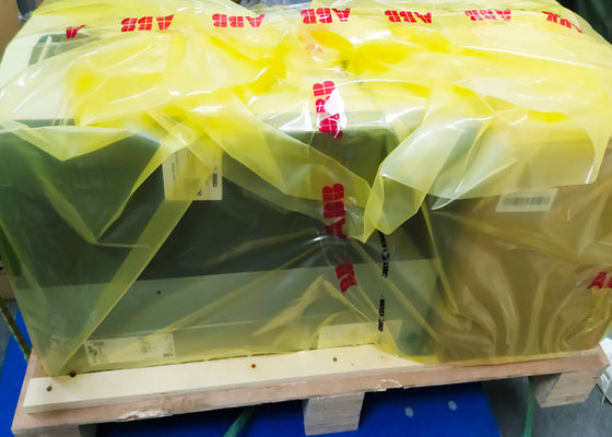 Acs880-01-206a-3 Drive 110kW 206A εναλλασσόμενου ρεύματος χαμηλής τάσης αναστροφέων 3AUA0000108028 συχνότητας
