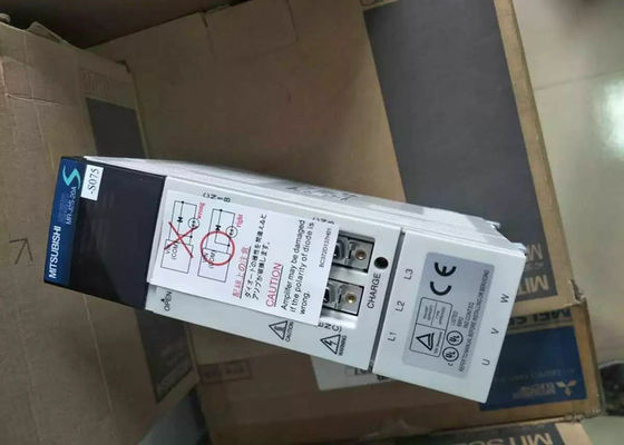 Τριφασικό ΣΕΡΒΟ DRIVE ενισχυτών κ.-j2s-20a-S075 της Mitsubishi Electric 200W βιομηχανικό ΝΈΟ