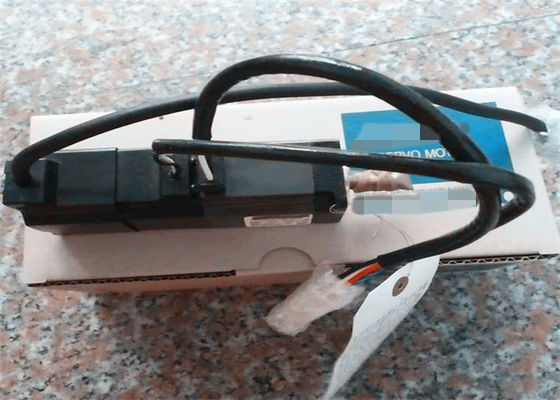 Της Mitsubishi 100W σερβο μηχανή εναλλασσόμενου ρεύματος μηχανών hc-mf13bd-UE ηλεκτρική ΝΈΑ στο απόθεμα