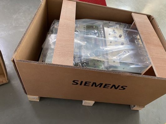 Κάρτα Siemens 6SL3352-3AE33-8AC0 IPD για την αερόψυκτη ενότητα 510-720 Β DC/490 Α μηχανών