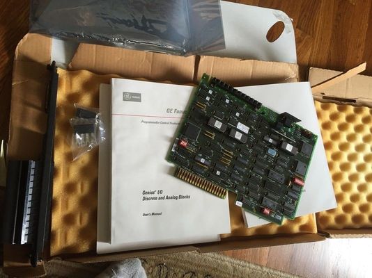 IC660CBB903K σειρά έξι ελεγκτών λογικής PLC της Γερμανίας FANUC I/O ελεγκτής λεωφορείων
