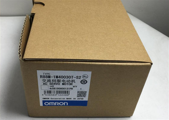 Βιομηχανική σερβο μηχανή 3000 r/min 230 R88M-1M40030T-S2 OMRON ενιαία φάση Β