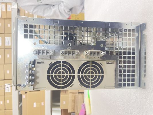 6FC5447-0AA00-0AA1 περίφραξη κιβωτίων Siemens INUMERIK 810D CCU για το ηλεκτρονικό κιβώτιο ελέγχου CCU με το integr 3