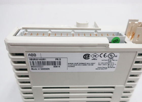 DO814 ψηφιακή I/O ενότητα ρευμάτων παραγωγής 16Ch 3BUR001455R1 ABB S800