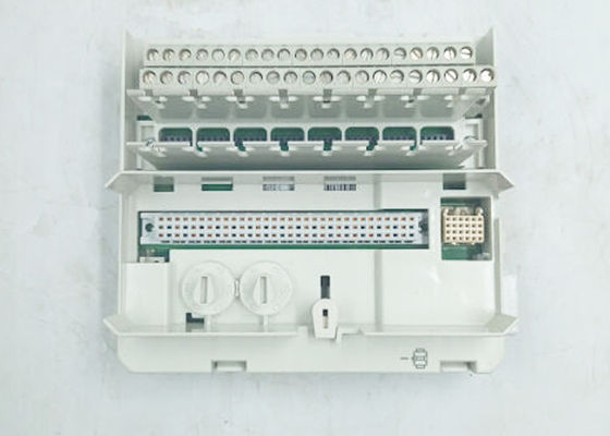 Εκτεταμένη MTU 50V ενότητα τερματικών 3BSE040364R1 TU834 που χρησιμοποιείται με AI880A
