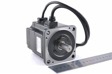 Τα βιομηχανικά σερβο Drive sgmgh-13ACA61 240V ενσωμάτωσαν την παραγωγή 1.3KW σερβο μηχανών