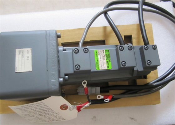 Βιομηχανική σερβο μηχανή 3AC 100V 1.1A της Mitsubishi Melservo εκτάριο-fh13bg-s1 100W ΝΈΑ