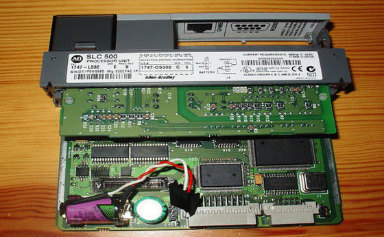 ΠΛΚ Allen Bradley 1747-L532 Ser E SLC500 ΠΛΚ Επεξεργαστής Ψηφιακή μονάδα O
