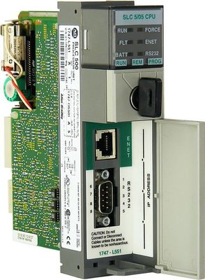 Ενότητα 1 Amp αβ 1747-L551 5 βολτ Amps συνεχές ρεύμα/0 24 εφεδρικής μνήμης βολτ ικανότητας ΣΥΝΕΧΟΎΣ 64K
