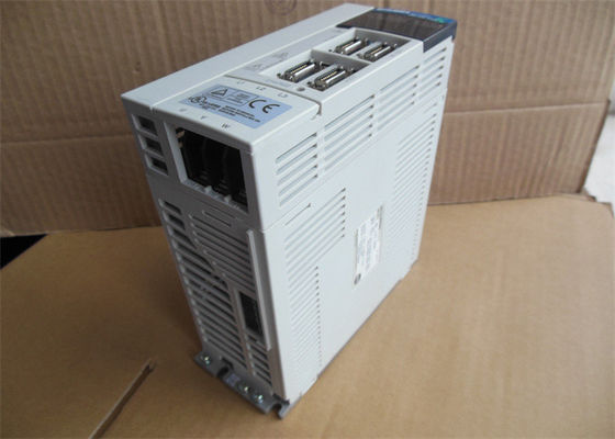 Της MITSUBISHI 3-Phase 1KW Drive σερβο μηχανών ενισχυτών κ.-j2s-100A εναλλασσόμενου ρεύματος σερβο ΝΈΟ