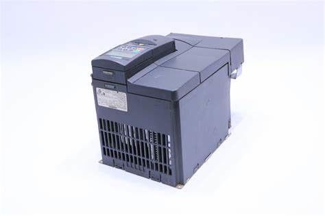 6SE6440-2AD27-5CA Siemens MICROMASTER 440 ενσωματωμένο φίλτρο 380-480 Β 3 σταθερή ροπή 7,5 κατηγορίας Α εναλλασσόμενου ρεύματος +10/-10% 47-63 Hz