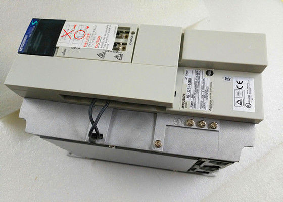 Κ.-j2s-700b-Π.Χ. της Mitsubishi βιομηχανικό Drive 7KW 170V 0-360Hz 37.0A ενισχυτών εναλλασσόμενου ρεύματος σερβο