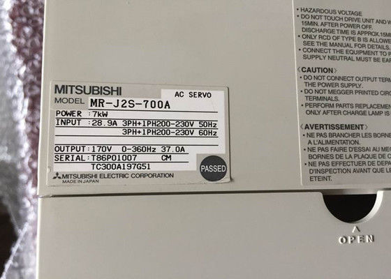Κ.-j2s-700CL 7KW Mitsubishi εναλλασσόμενου ρεύματος σερβο Drive μηχανών ενισχυτών βιομηχανικό 3-PHASE ΝΈΟ στο απόθεμα