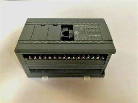 IC200UDR0103 GE Fanuc VersaMax Micro 28 σημεία PLC 24Vdc Έξω (11) Ρέλε 24Vdc