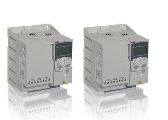 3AUA0000058208 ACS355-03U-17A6-2 Μηχανήματα Μετατροπέας συχνοτήτων μετατροπής