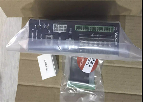 BXD120A-A Βιομηχανικές τροφοδοσίες VEXTA Κλειστού βρόχου Vexta Brushless DC Motor Driver 100-115V