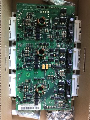 ABB ACS800-04M-0610-7+E208+E210+P901 560kW 560A 205 kg Μετατροπέας συχνοτήτων 3 φάσης