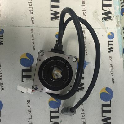 SGM-02UW14E Yaskawa 17bit Απόλυτος κωδικοποιητής SERVO MOTOR 100W 0.89A Νέο σε κουτί