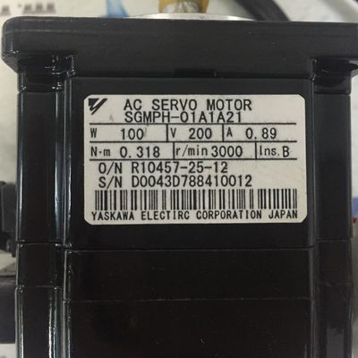 SGM-02UW14E Yaskawa 17bit Απόλυτος κωδικοποιητής SERVO MOTOR 100W 0.89A Νέο σε κουτί