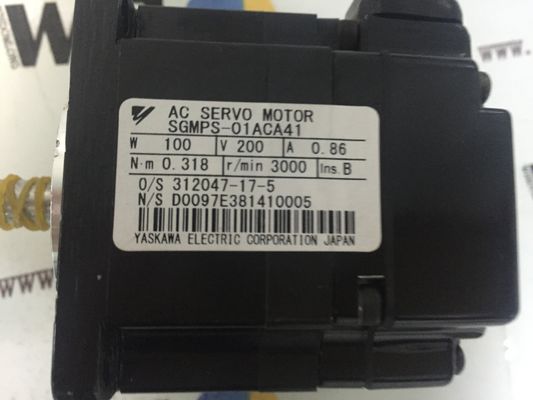 Βιομηχανικός Yaskawa AC Servo Motor SGMPS-01ACA41 100W 200V ολοκαίνουργια κατάσταση