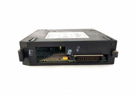 GE IC693DSM302 σύνδεση Ε/Υ μέσω και 1 έως 134,217,727 μονάδες χρήστη ανά δευτερόλεπτο