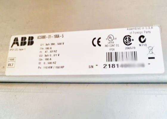 ACS880-01-180A-5 3ABD00037858-D Εγκατεστημένη στο τοίχωμα μονάδα μετασχηματισμού εναλλασσόμενου ρεύματος 110KW 180A