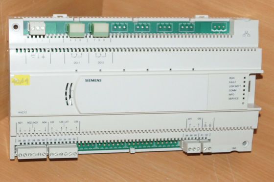 PXC12-E.D Siemens Hardware overview PX παρόμοιο, με 22 εισόδους / εξόδους