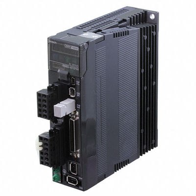 OMRON R88D-KT15H Σερβο AC 200 ~ 230VAC Τροφοδοσία 9.4A 230V φορτίο SERVO DRIVER 1,5 kW