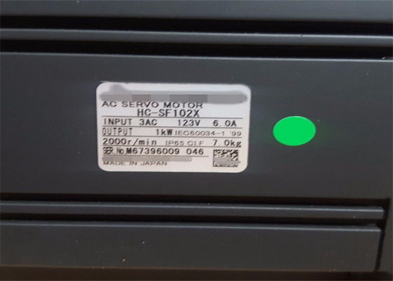 1KW Mitsubishi Βιομηχανικός Έλεγχος Ηλεκτρικός Κινητήρας HC-SF102X 3 Φάσης AC Σερβοκινητήρας