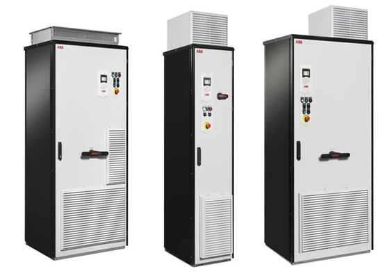 ACS880-07-0820A-3 3AUA0000138147 Εγκατασταθείσα μονάδα μετατροπής συχνοτήτων