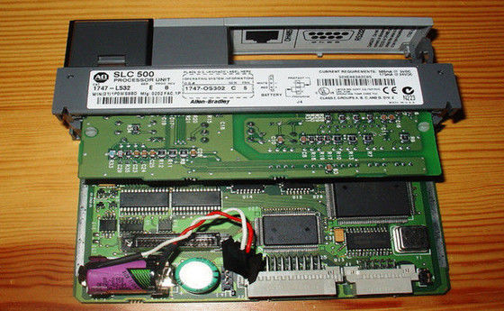 1747-L532 AB Allen Bradley Λογικός ελεγκτής διαδικασίας Ser E SLC500 Ψηφιακή μονάδα IO
