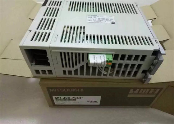 ΝΕΟ Mitsubishi 750W Βιομηχανική AC Servo Motor Drive MR-J2S-70CP Τρεις φάσεις ενισχυτής