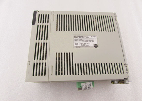 Ιαπωνία MITSUBISHI Electric 750W AC Υπηρετικός ενισχυτής MR-J2S-70CL Βιομηχανικός Υπηρετικός Δρόμος Νέος