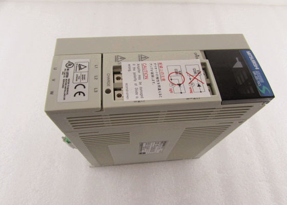 Ιαπωνία MITSUBISHI Electric 750W AC Υπηρετικός ενισχυτής MR-J2S-70CL Βιομηχανικός Υπηρετικός Δρόμος Νέος