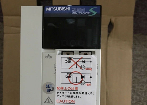 Ιαπωνία Mitsubishi Industrial AC Servo Driver MR-J2S-60CP Δύναμη 600w Ηλεκτρικός ενισχυτής ΝΕΟ