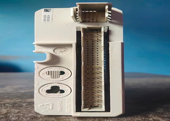 ABB DI810 3BSE008508R1 DIGITAL INPUT 24V 16 CH απομονωμένο σε δύο ομάδες 8 καναλιών.