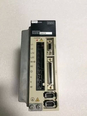 Yaskawa SGDS-04A02A Νέος AC Υπηρετικός ενισχυτής 200-230V 4.7A 400W